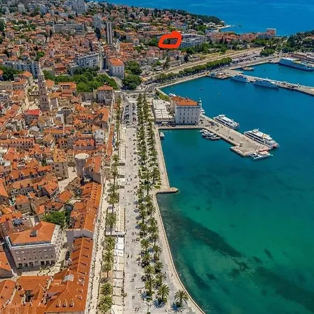 Anamarija-bacvice Split